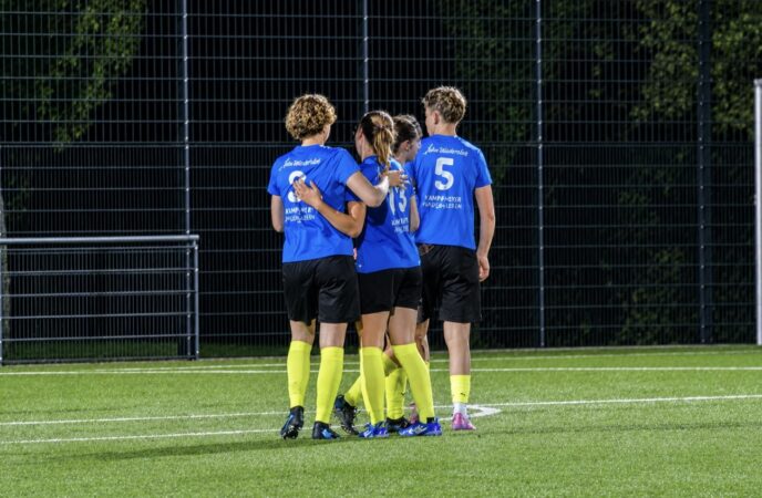 Torjubel der Aaseespielerinnen