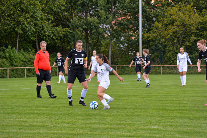 Lena Sperling am Ball